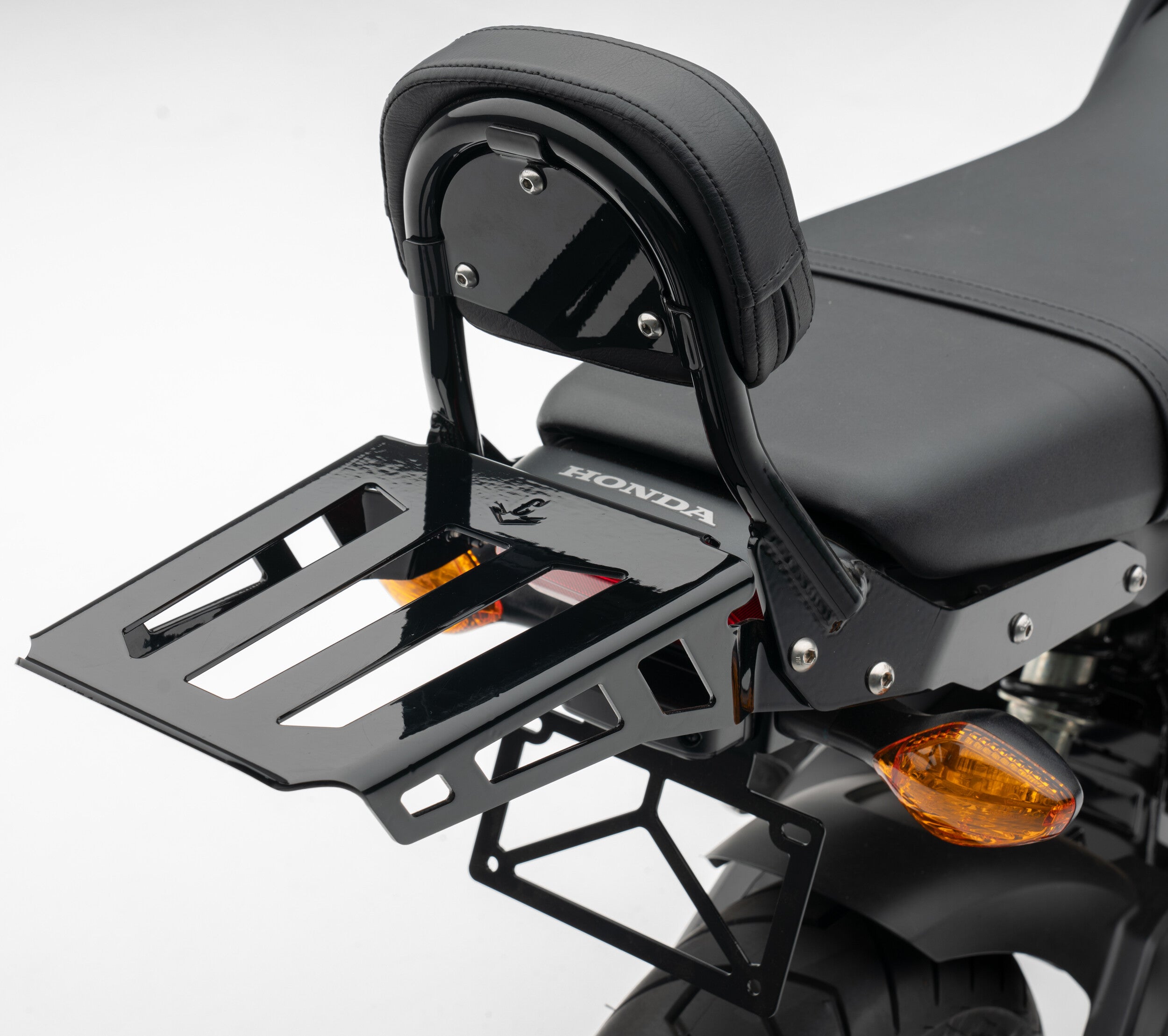 MINI ROUND SISSY BAR W/PAD BLACK HON GROM
