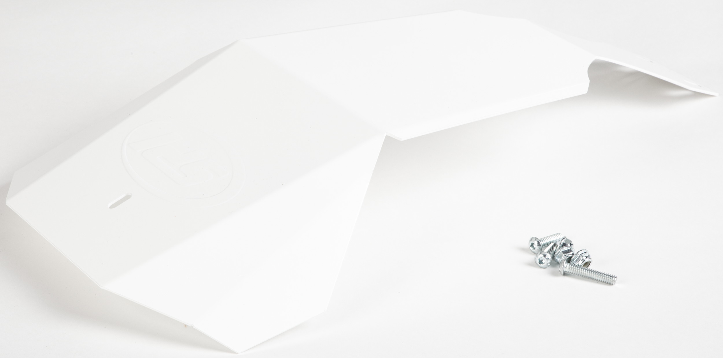 SKID PLATE WHITE FOR AXYS FRONT BUMPER S/M