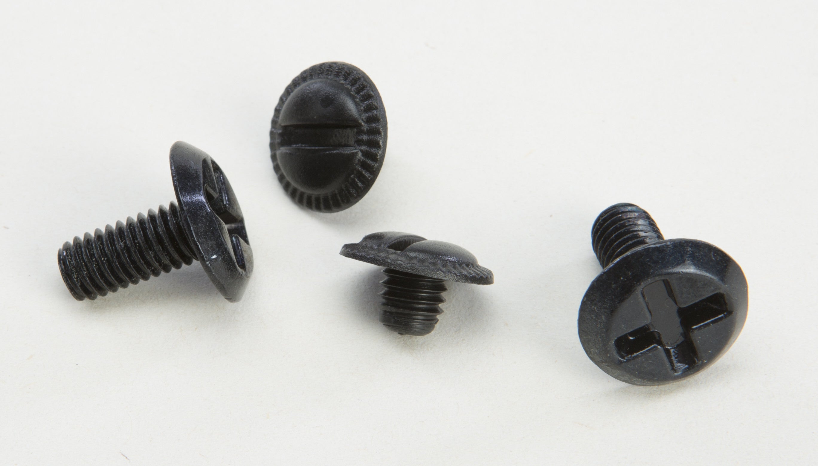 SHIELD RATCHET PLATE SCREWS 4 PACK GM-44/MD-04