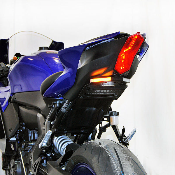 FENDER ELIMINATOR TUCKED YAM