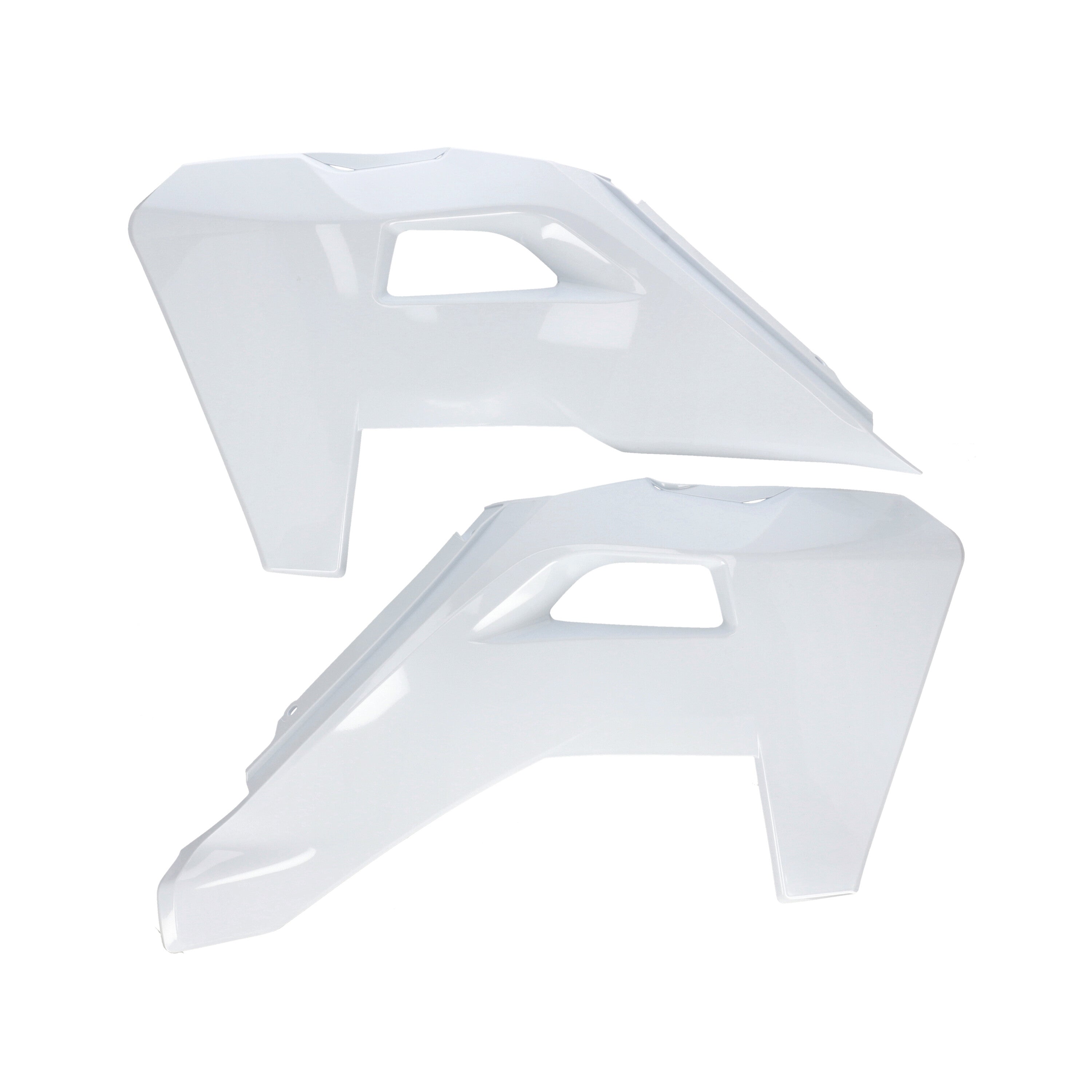 RADIATOR SHROUD HUS WHITE