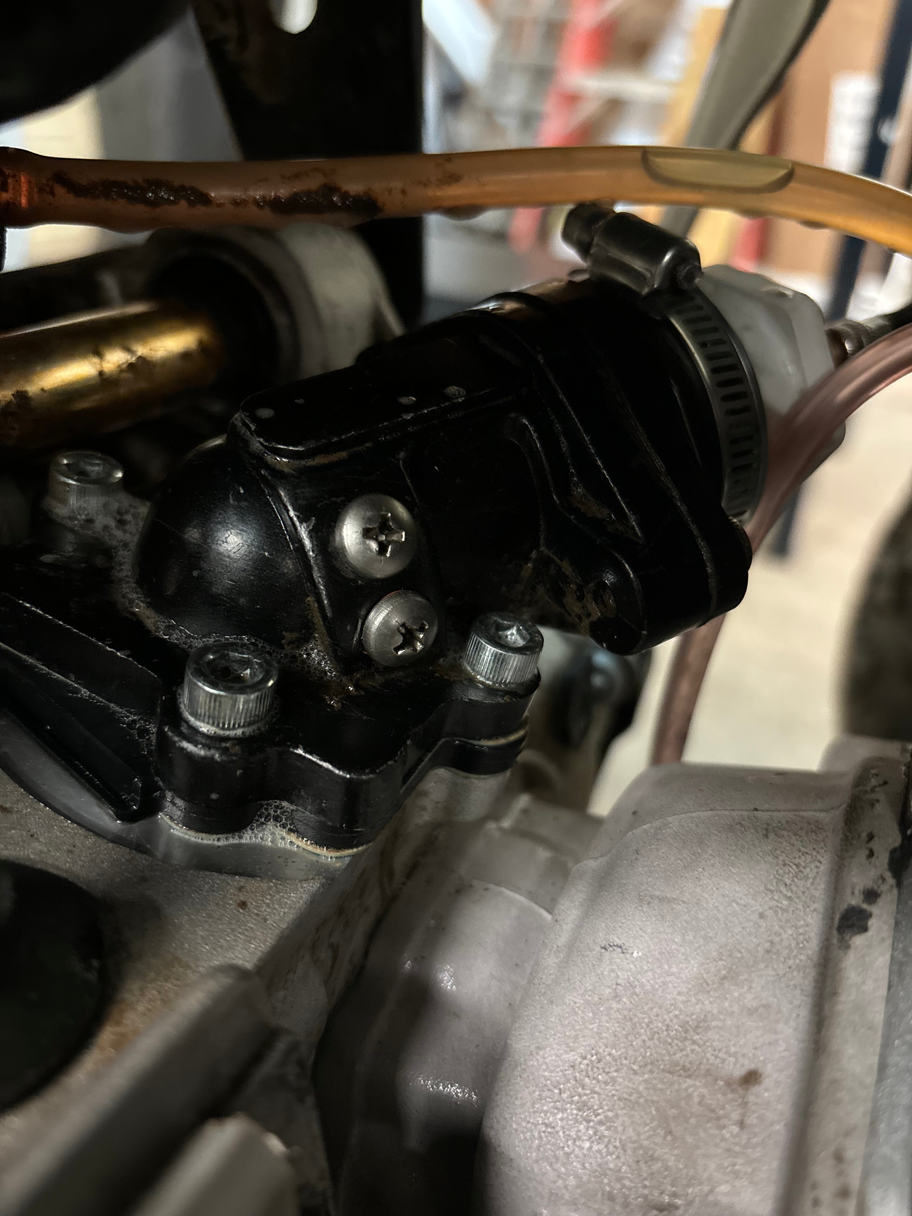 Intake Manifold - Block Off Screws w ORing x 2 (Self Sealing)