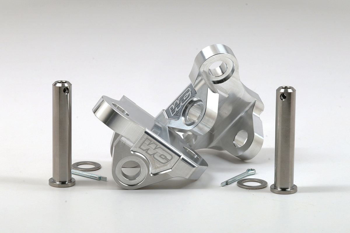 ALUMINUM FOOT PEG MOUNTS YZ 2 STROKES