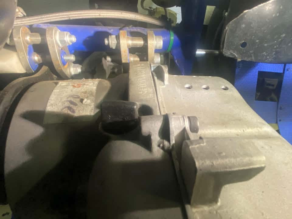 Engine Lowering Kit - DRR/Apex
