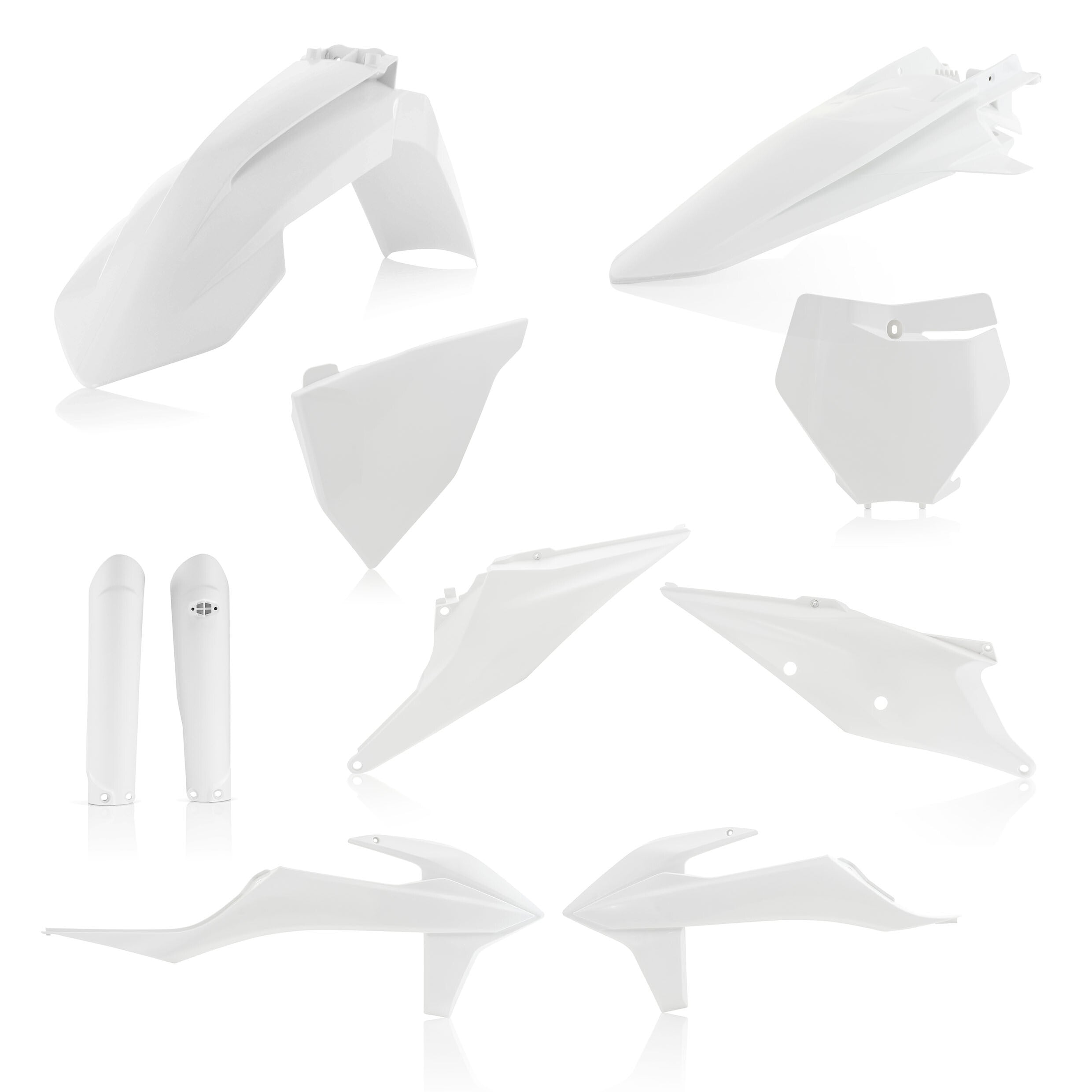 FULL PLASTIC KIT WHITE