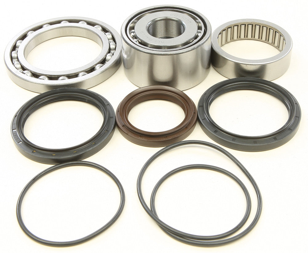 REAR DIFFERENTIAL BEARING AND SEAL KIT