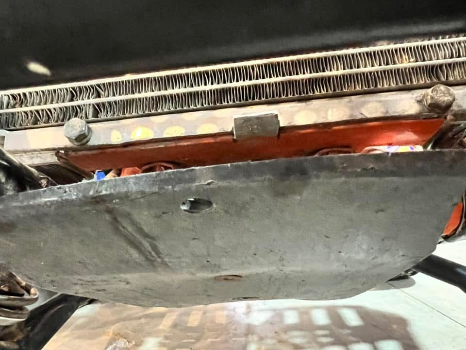 Oversized Radiator - DRR/Apex