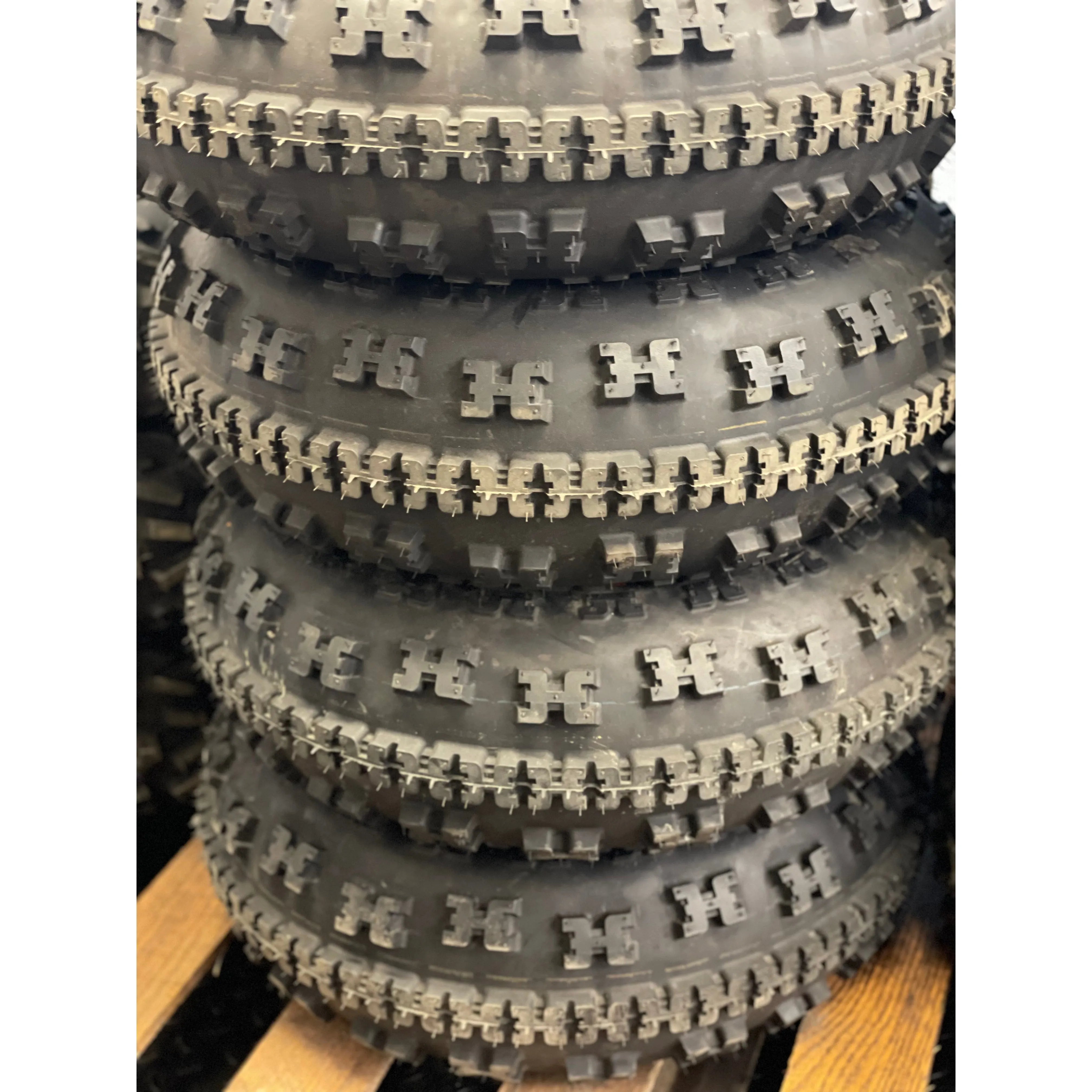 Maxxis Tires 21x7-10 w/Rim